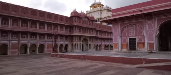 City-Palace-Jaipur-Allaboutjaipur.com